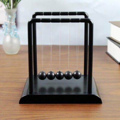 Pendule de Newton Noir - Objet Scientifique - Science Labs
