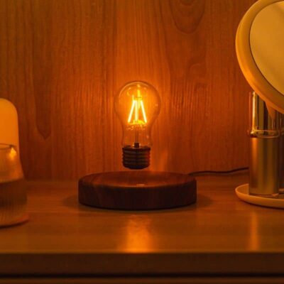 Lampe Ampoule en Lévitation - lampe scientifique - deco scientifique